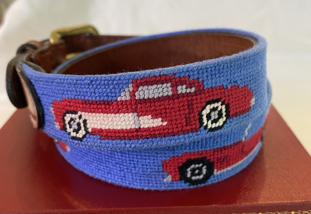 Smathers & Branson Boy\'s Race Car  Hand Stiched Needlepoint Belt SIZE L Leather