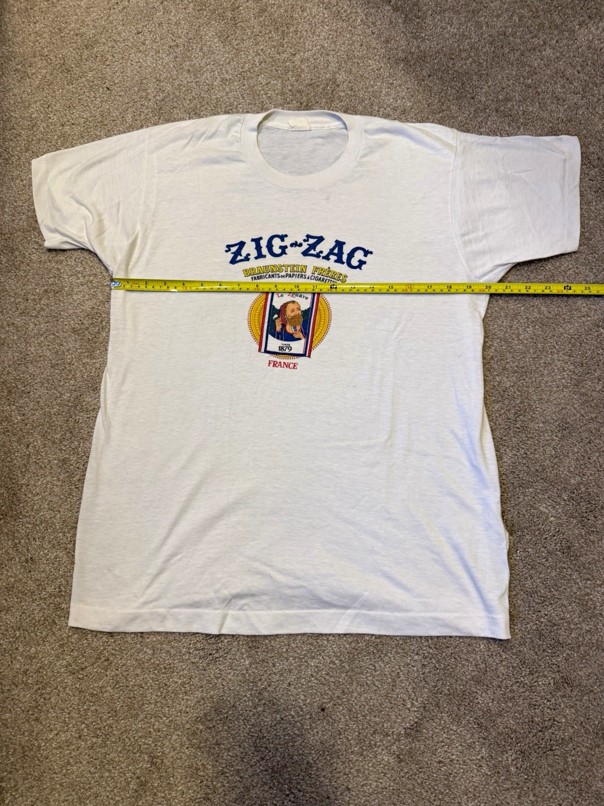 Insane 1970s Vintage Zig-Zag Tee. Incredible condition size L