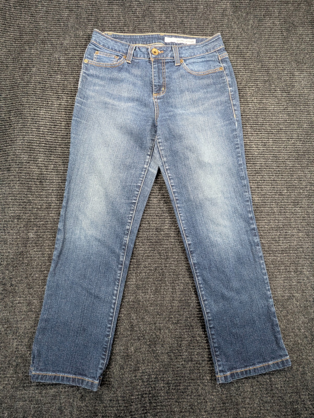 DKNY Jeans Womens 10 Blue Whiskering Denim Medium Wash Straight Leg Streetwear
