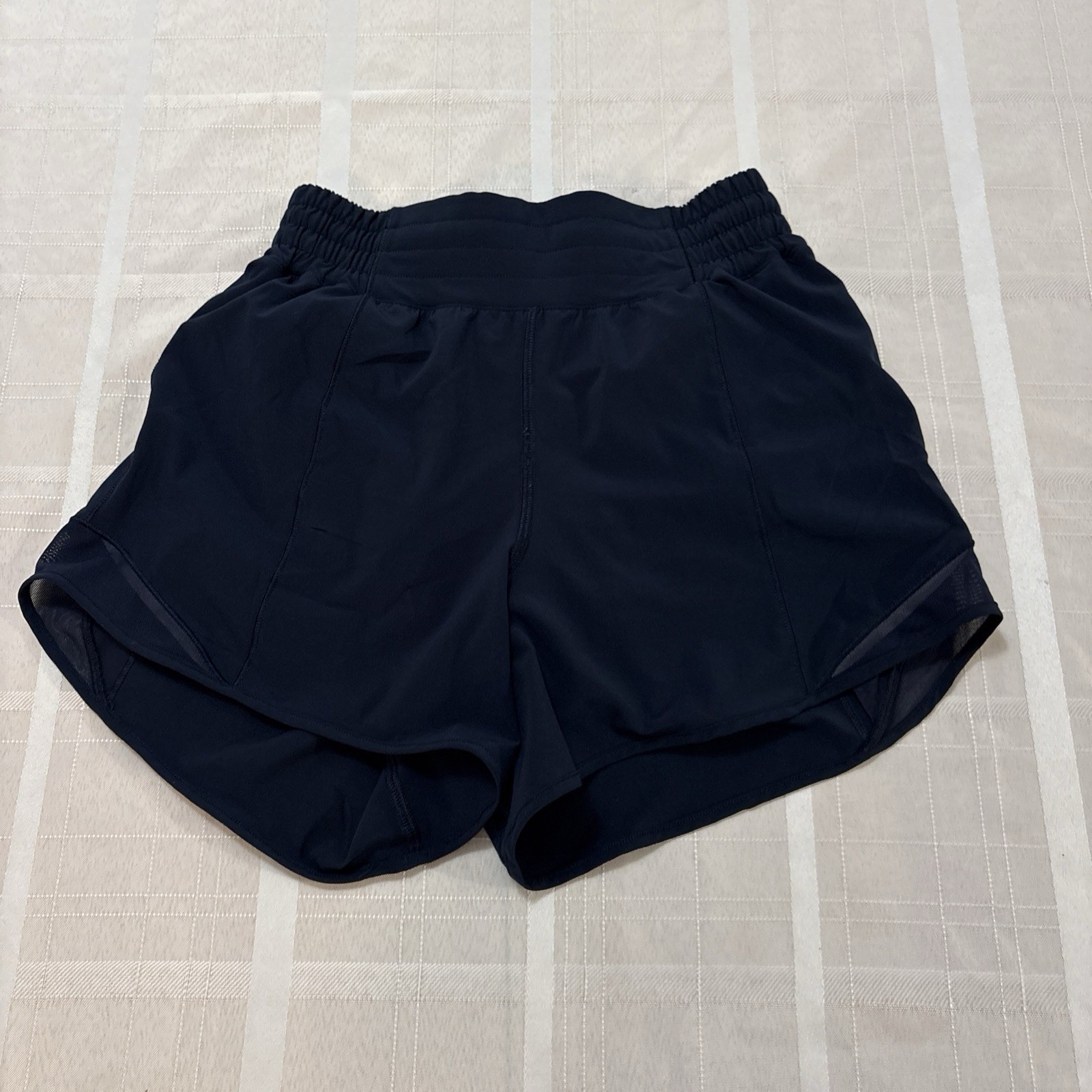Lululemon Shorts Womens Hotty Hot HR Long 4\