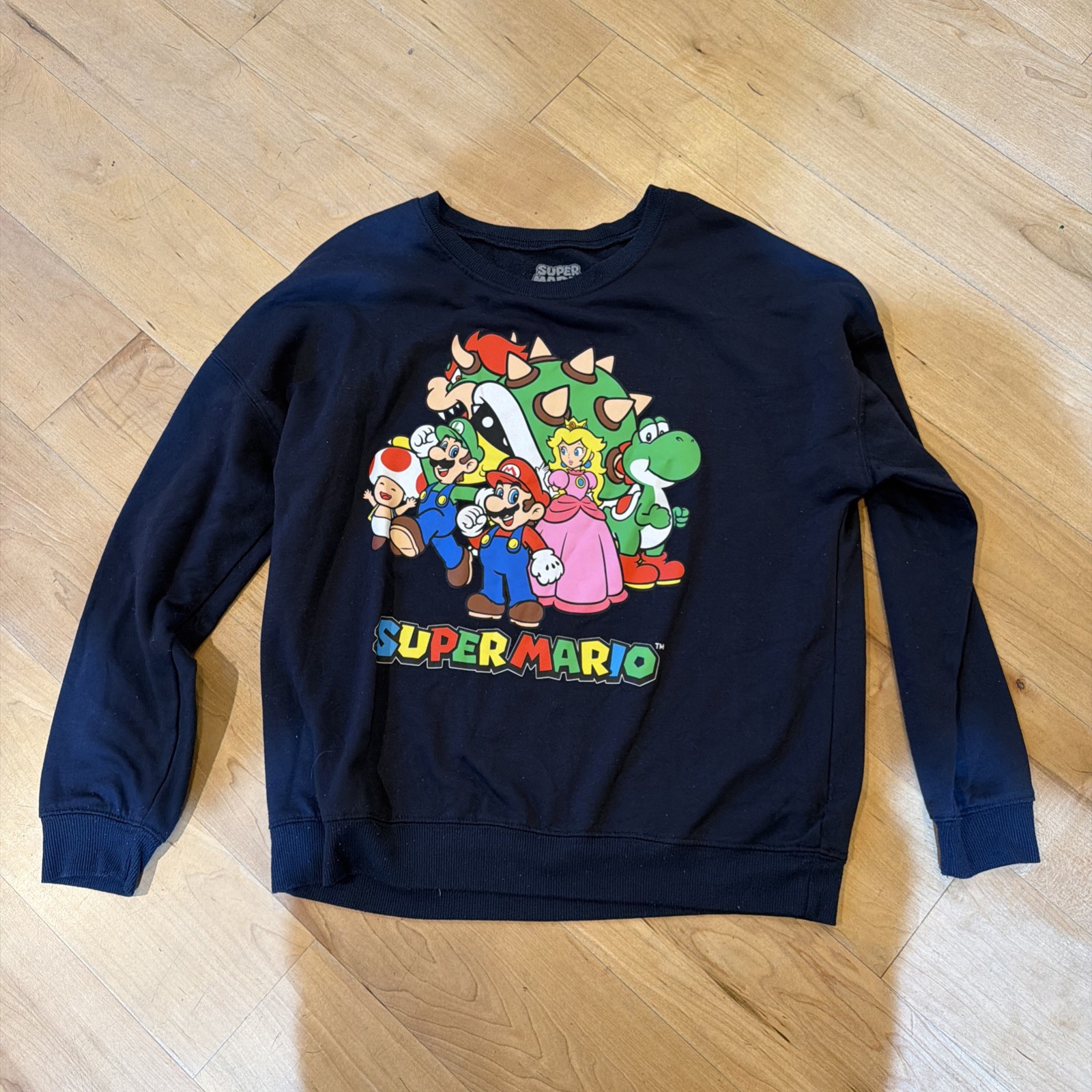 Nintendo Super Mario Bros Shirt Men\'s Size M Black Long Sleeve Mario 