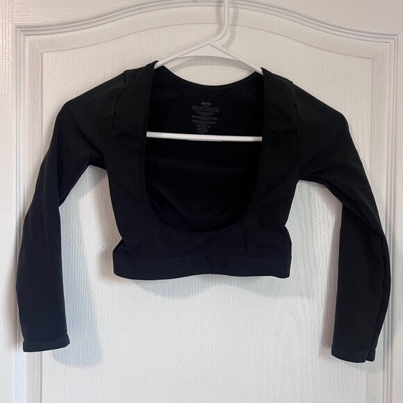 Skims Fits Everybody Scoop Long Sleeve Crop Top Onyx Black Womens Size Medium