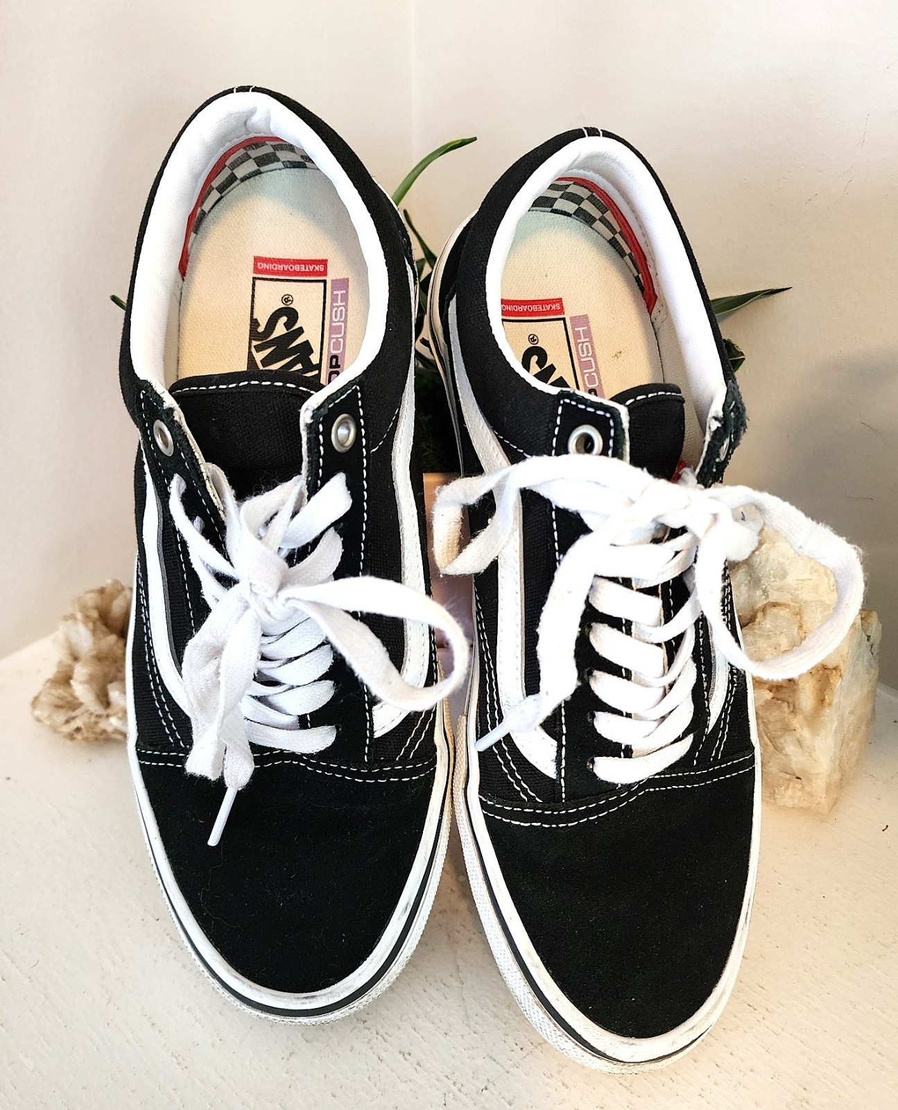 Black Van\'s \'Off the Wall\' Popcush Sneakers - Size 9.0 (men\'s - boys I believe.)