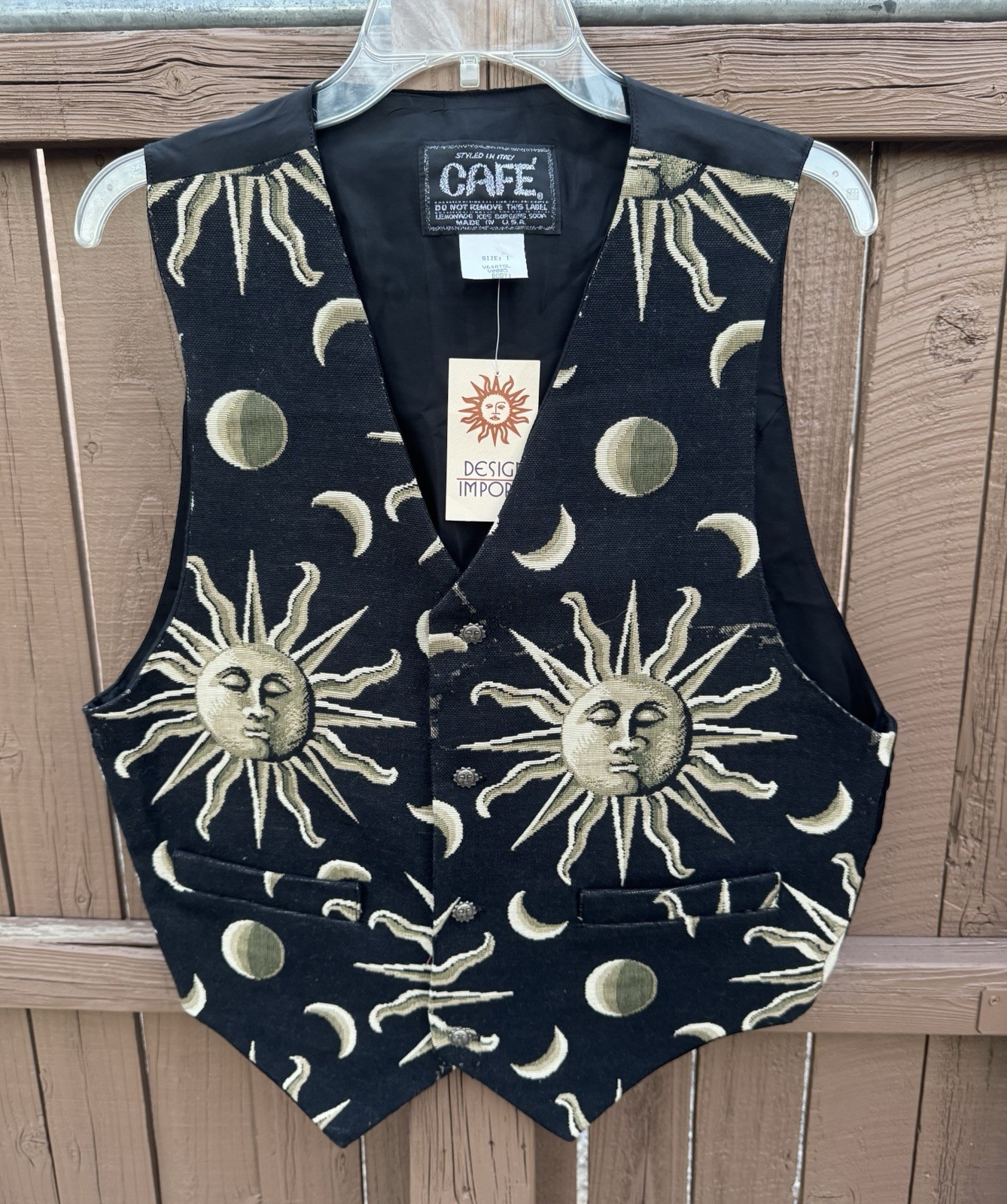 New CAFE Lemonade Ices Men’s Vest Size 1 Celestial Sun Moon Tapestry Black USA