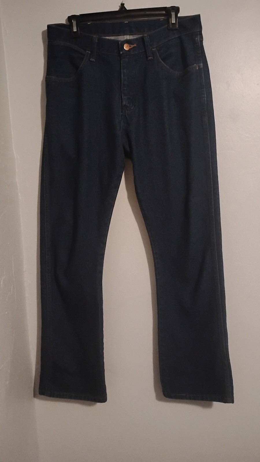 Wrangler Cowboy Cut Rigid Boot Jean 33W32L - bootcut jeans excellent condition