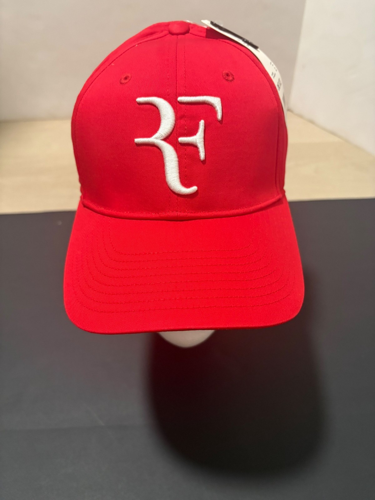 Brand New Limited Edition Roger Federer Uniqlo Red White Tennis Hat / Cap
