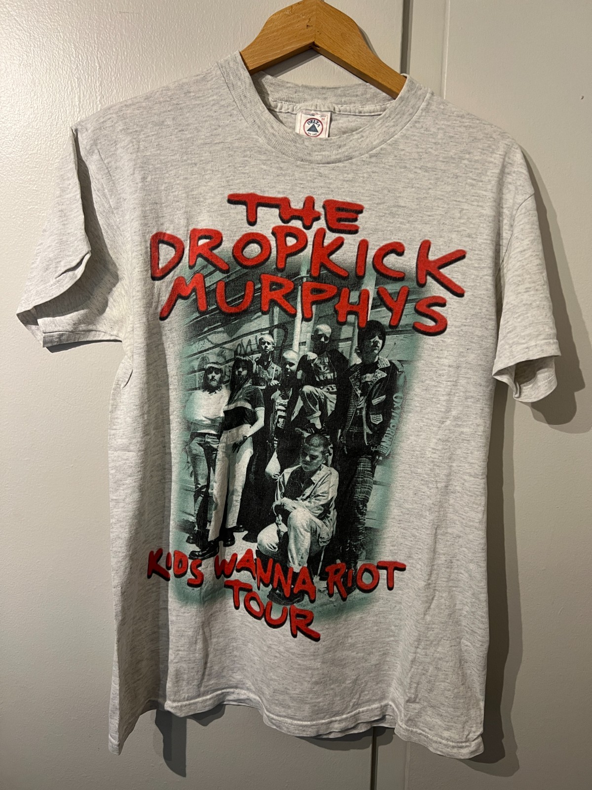 Vintage 1998 Dropkick Murphys Kids Wanna Riot Tour Shirt Punk Delta Pro Weight M