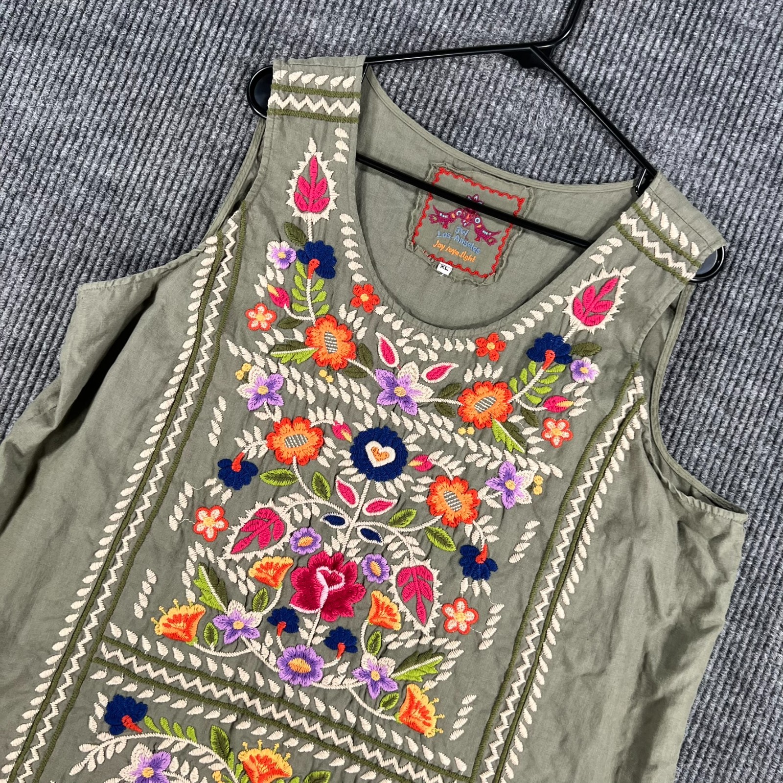 Johnny Was Tank Top Shirt Womens XL Extra Large Green Embroidered Sleeveless