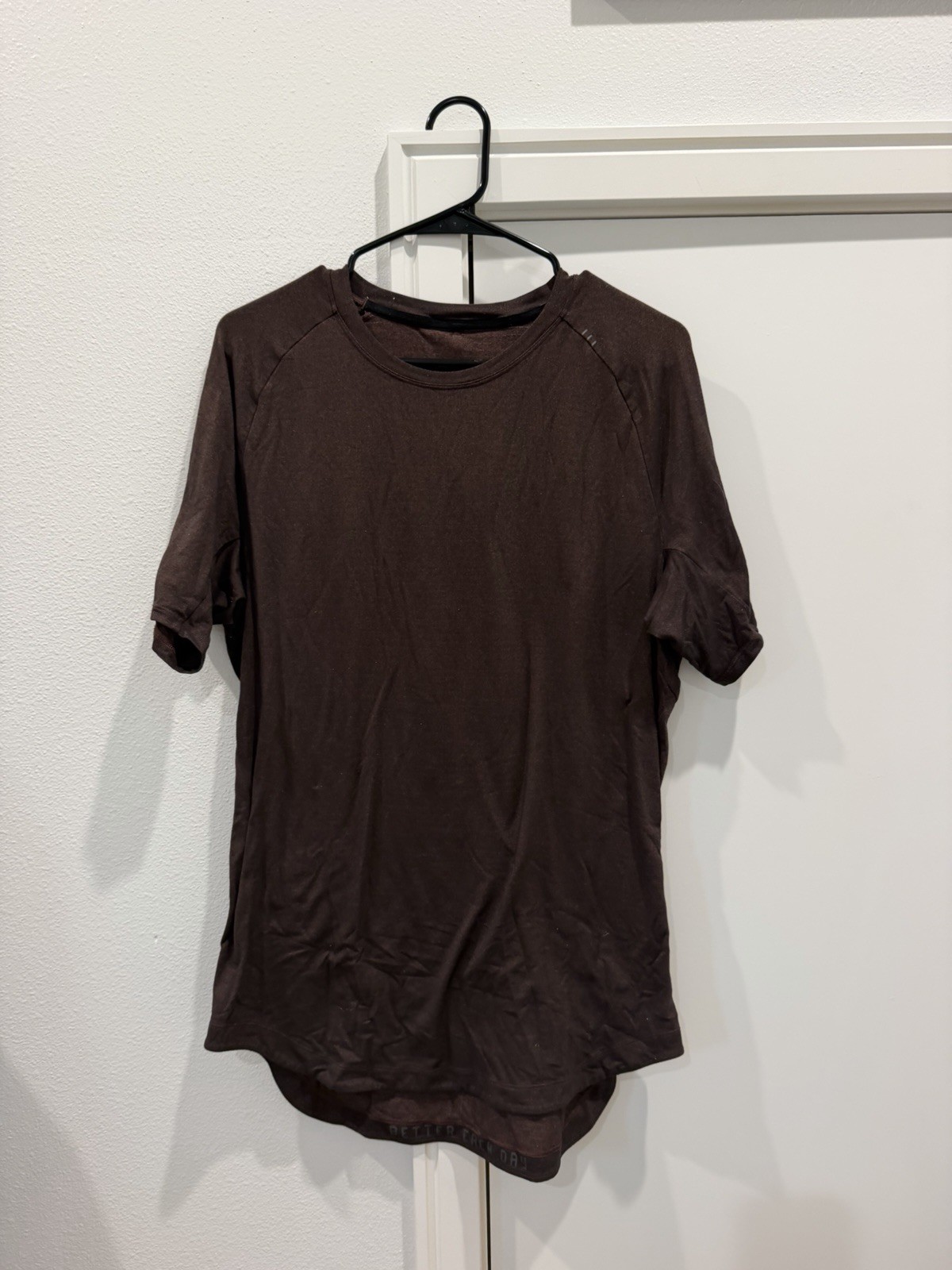 Lululemon License To Train T-Shirt (Dark Red/Brown), Sz Large