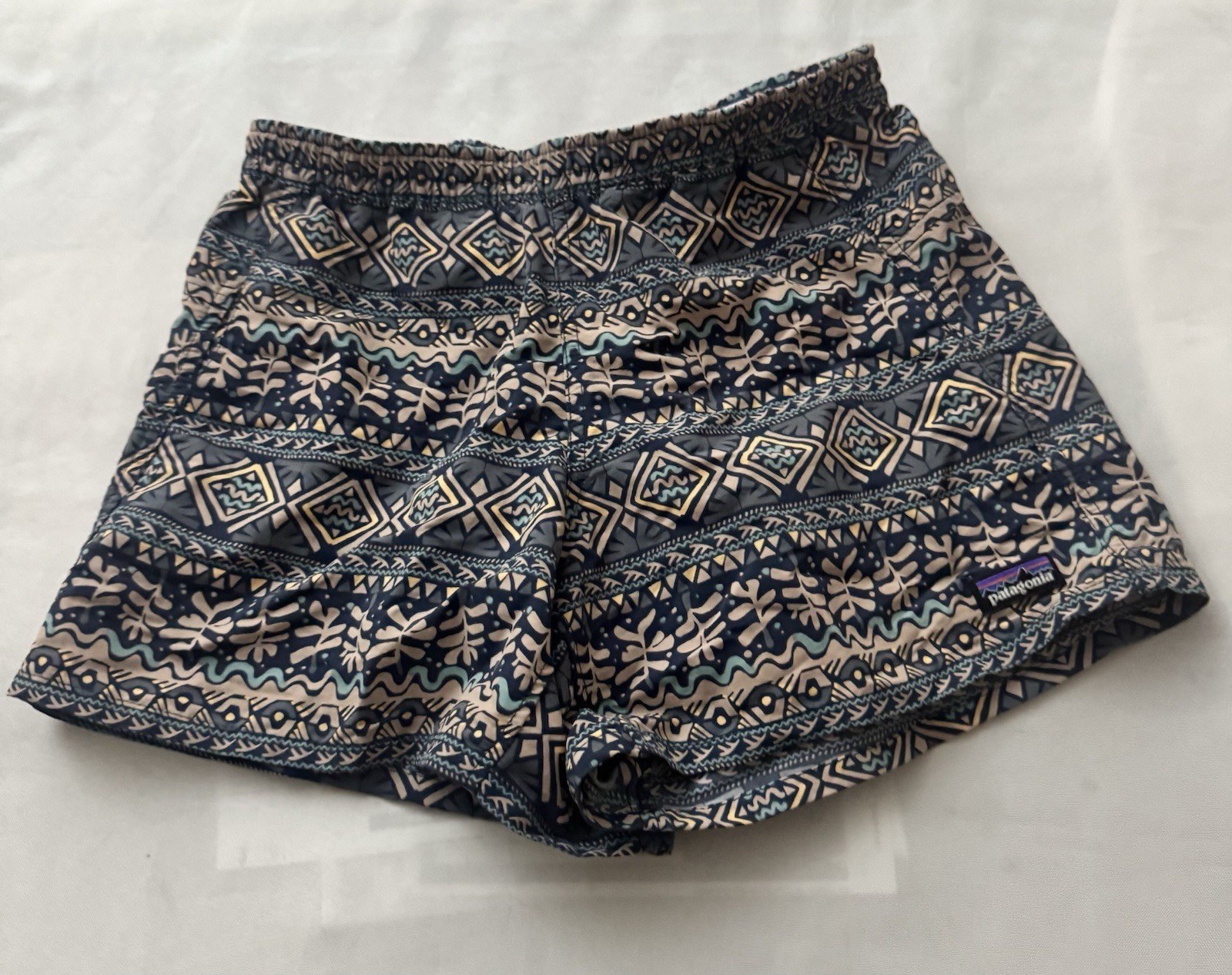 NWOT Patagonia Baggies Shorts Womens XS 4\