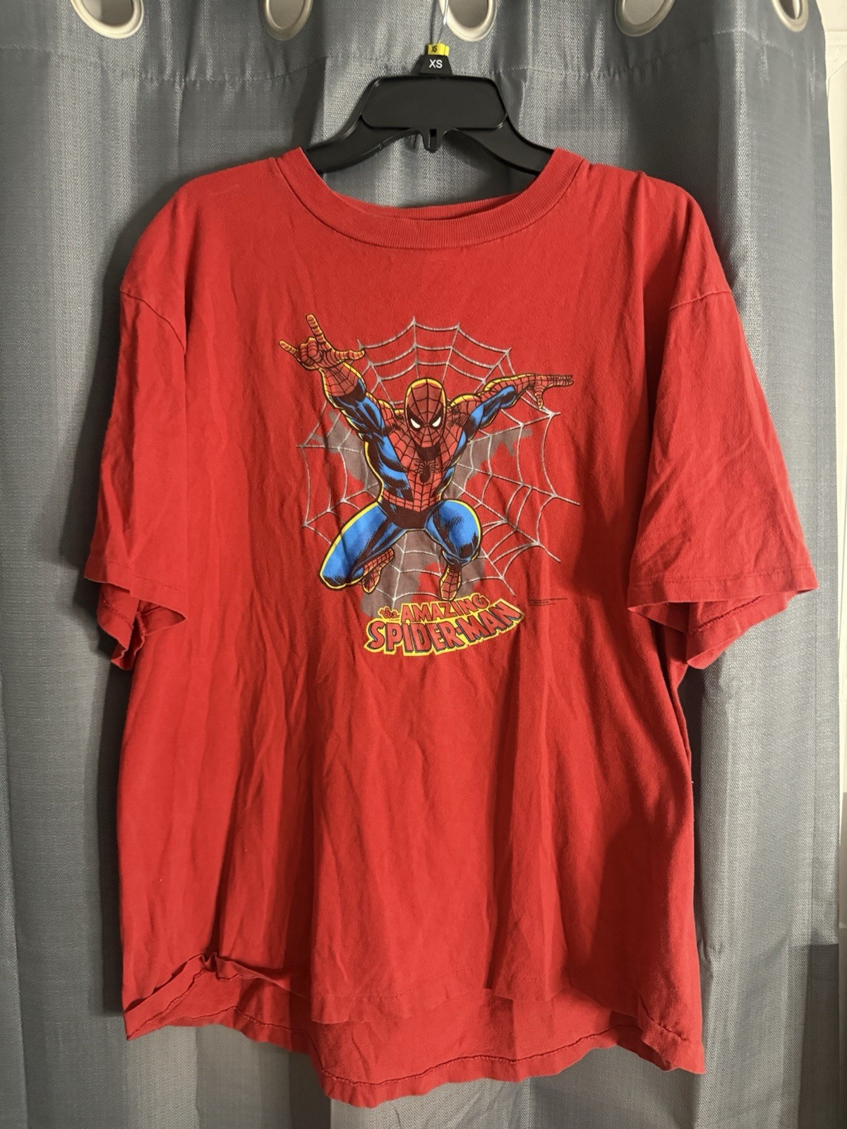 authentic vintage 2001 Marvel The Amazing Spider-Man T-Shirt.