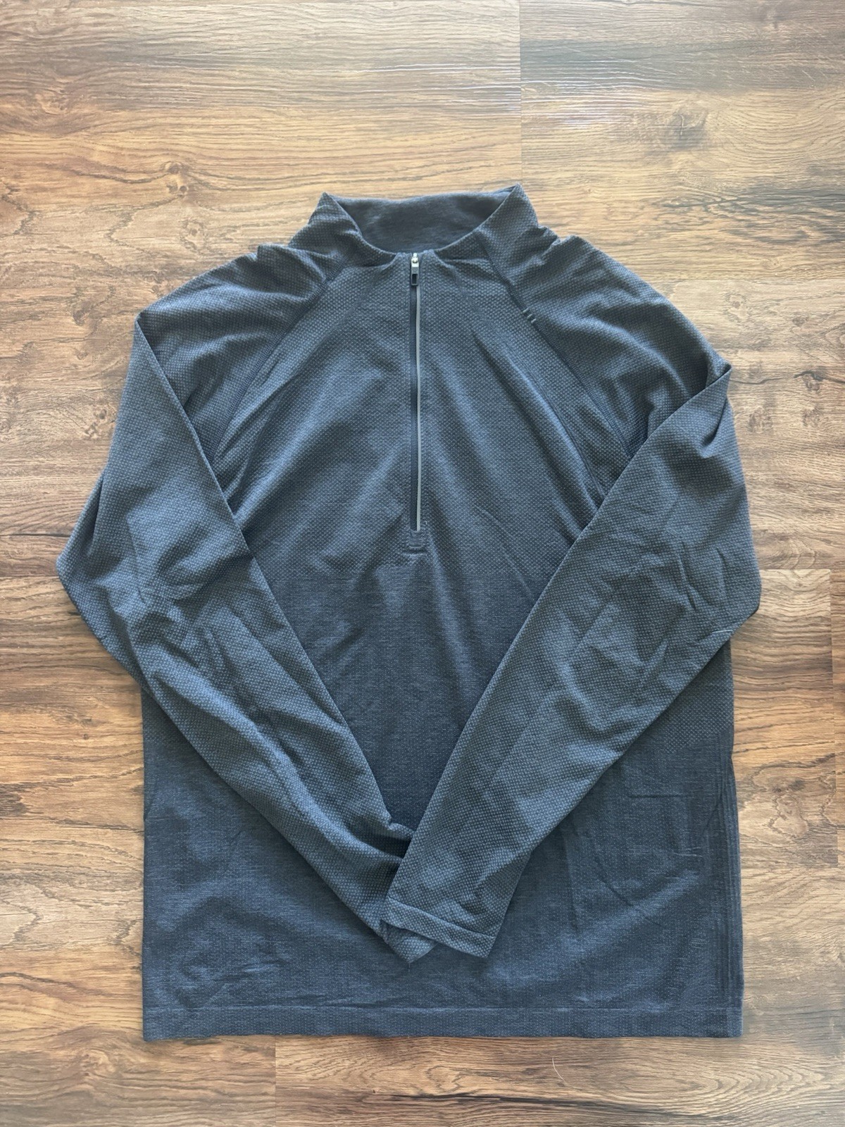 lululemon metal vent tech half zip - Men’s Size Medium - Black - New Without Tag