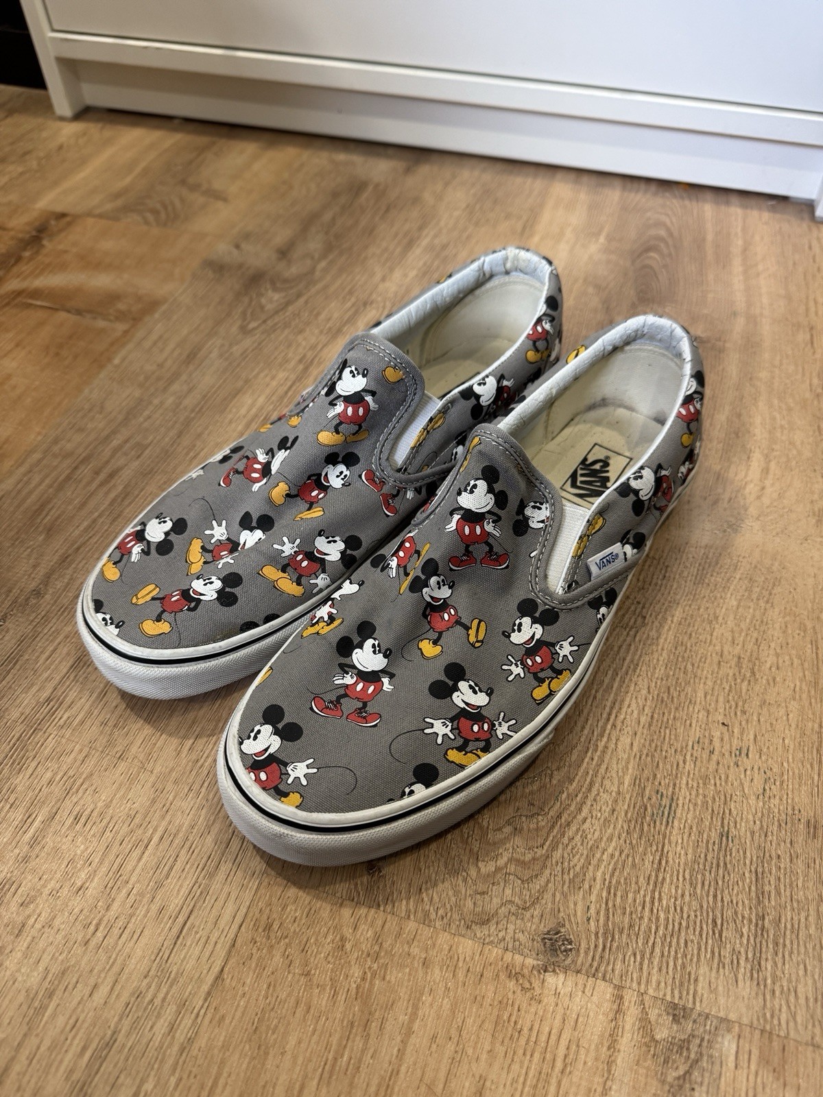 Vans x Disney Mickey Mouse Slip-on Men’s Sz11
