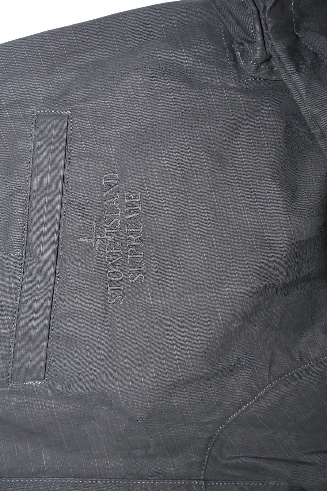Stone Island X Supreme Super Rare Collab Size 38 Brand New Never Worn