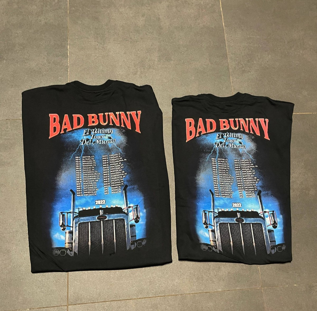 Bundle x2 t-shirt Bad Bunny El Ultimo Tour Del Mundo 2022 cotton crewneck