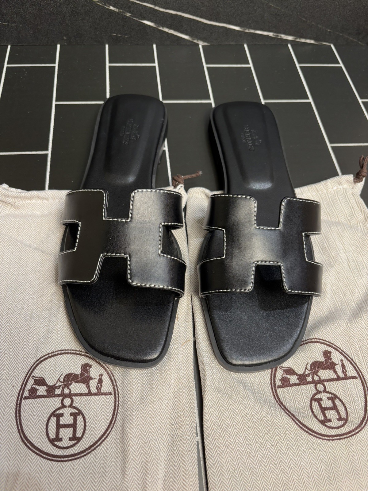Hermes Oran Slip-On Sandals Women Size EU 38/US 8 Black