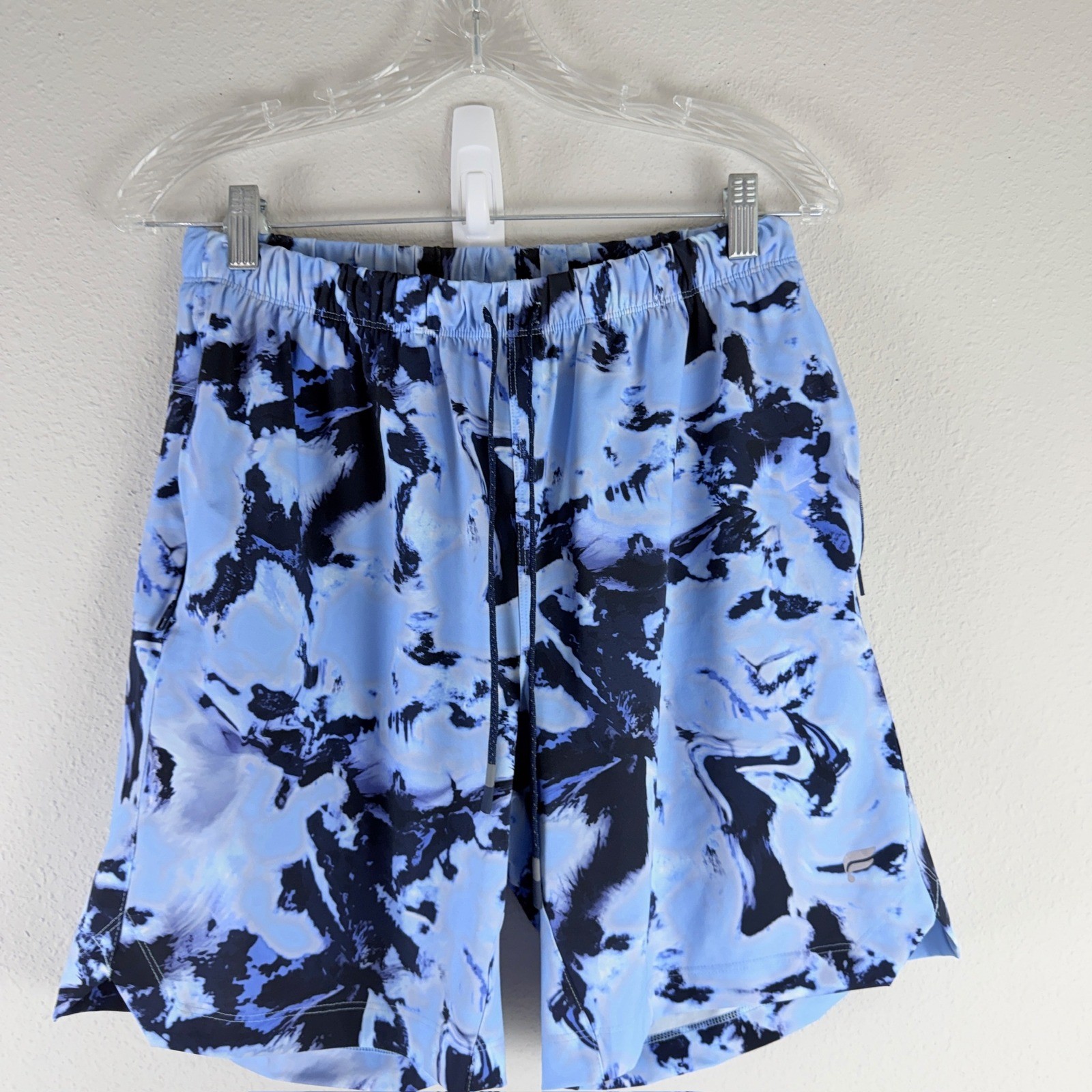 Fabletics The One Short M Blue Marble Print Athletic Gym Training Gorpcore 7in
