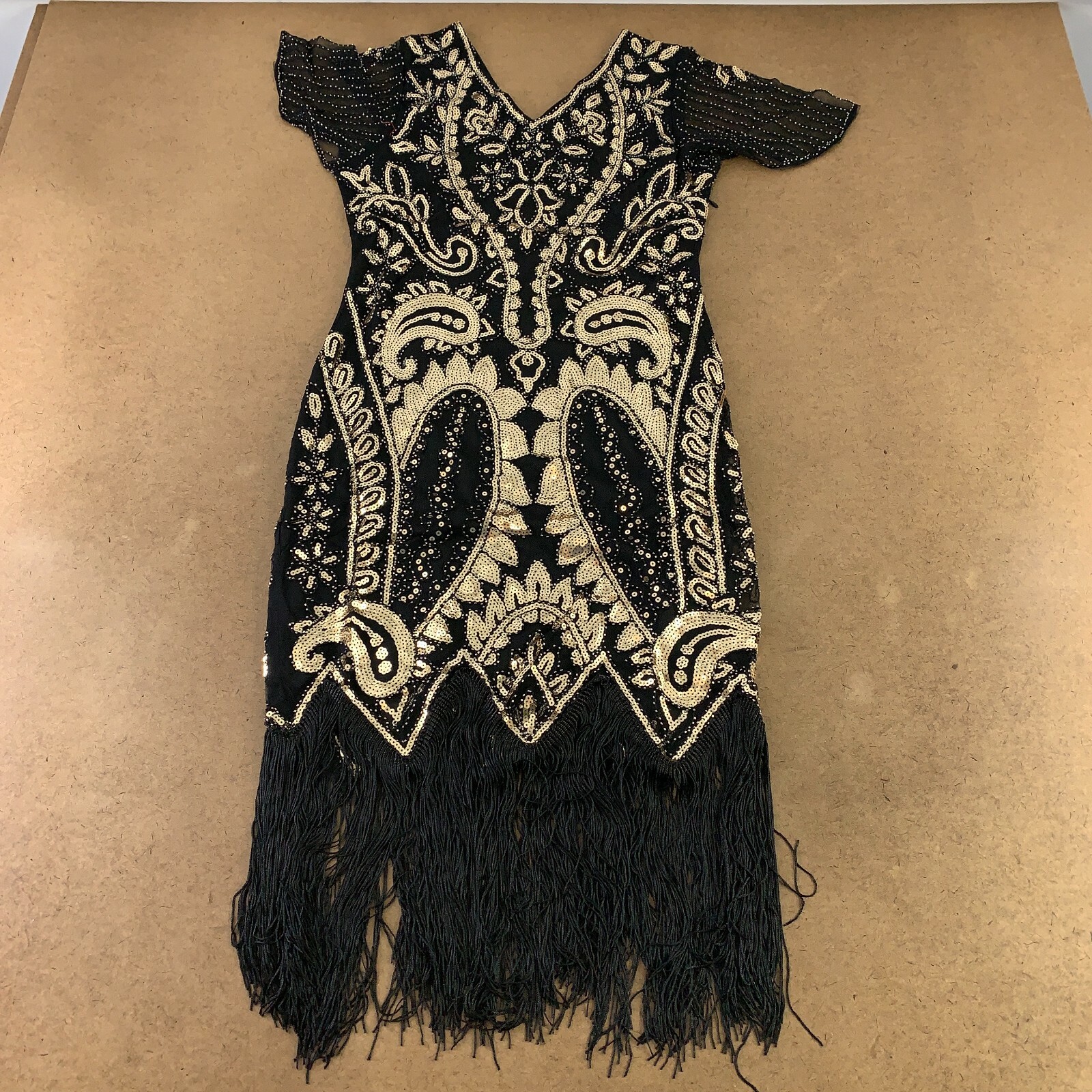 Fundaisy Women's Size Small Black & Gold Sequin Fringe 1920's Flapper Dress New
