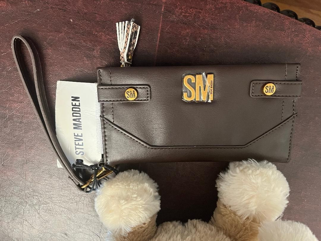 Steve Maden bwaver cocoa wristlet BROWN