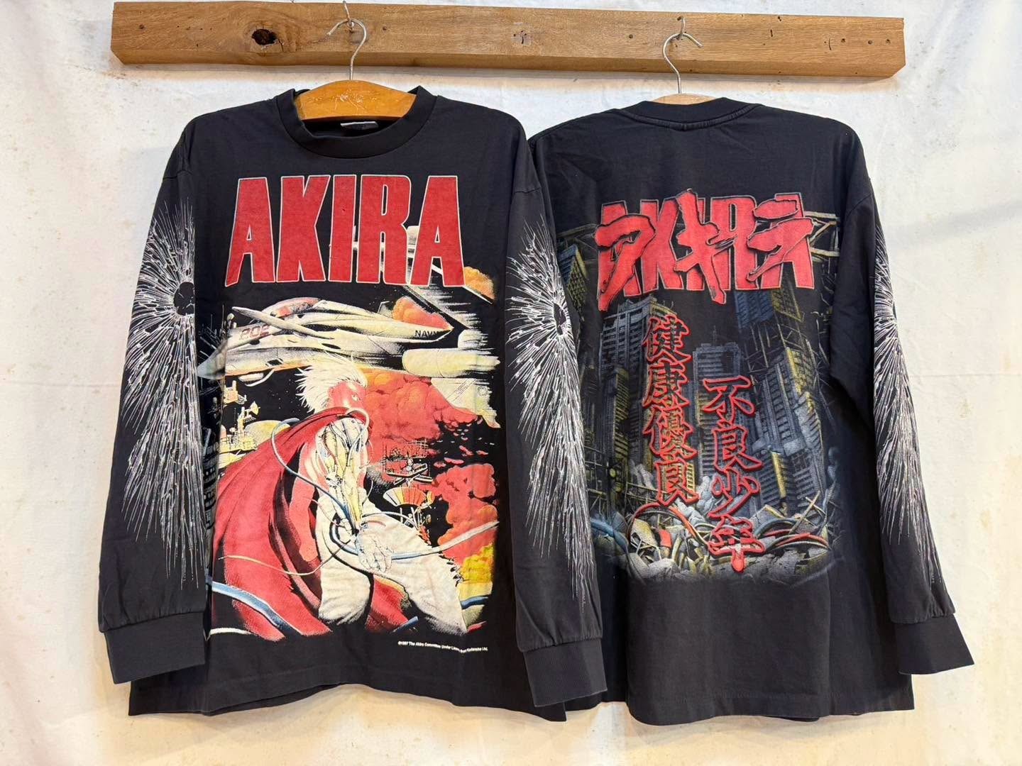 Vintage Akira \