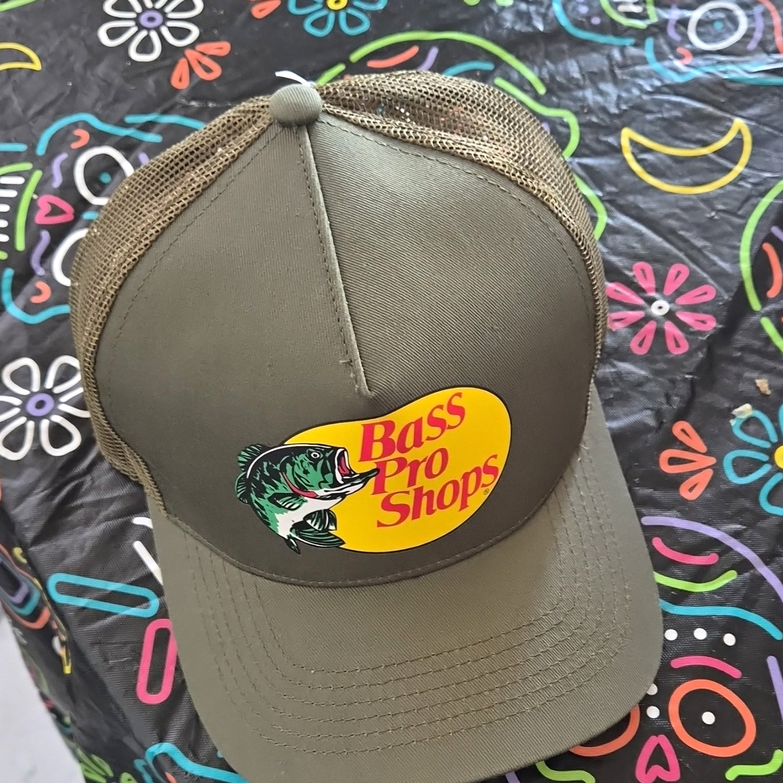 Bass Pro Shops Olive Mesh Back Adjustable Trucker Hat One Size Fishing