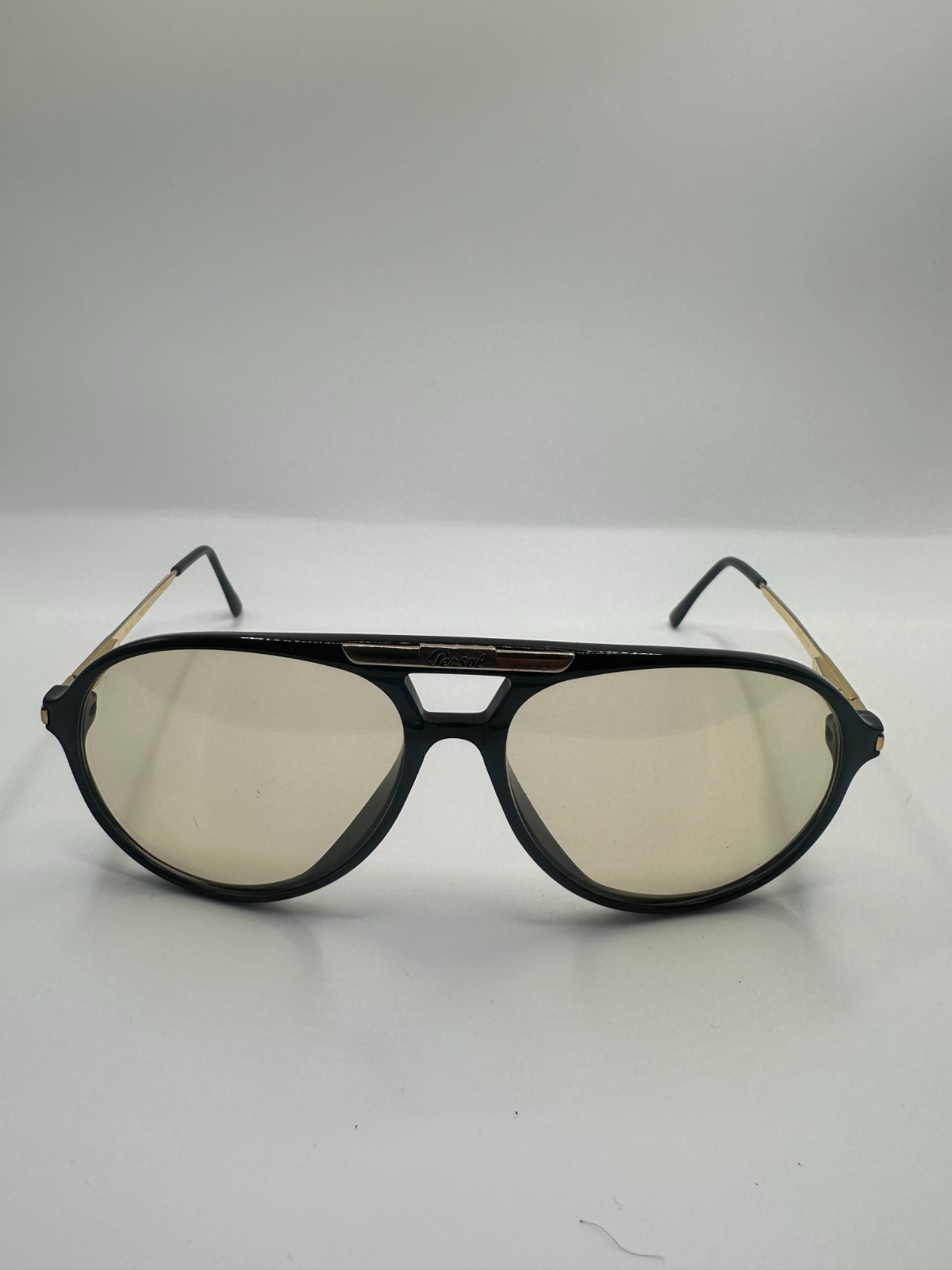 Vintage Authentic Sunglasses RATTI PERSOL Carson/57 Original lens Italy US