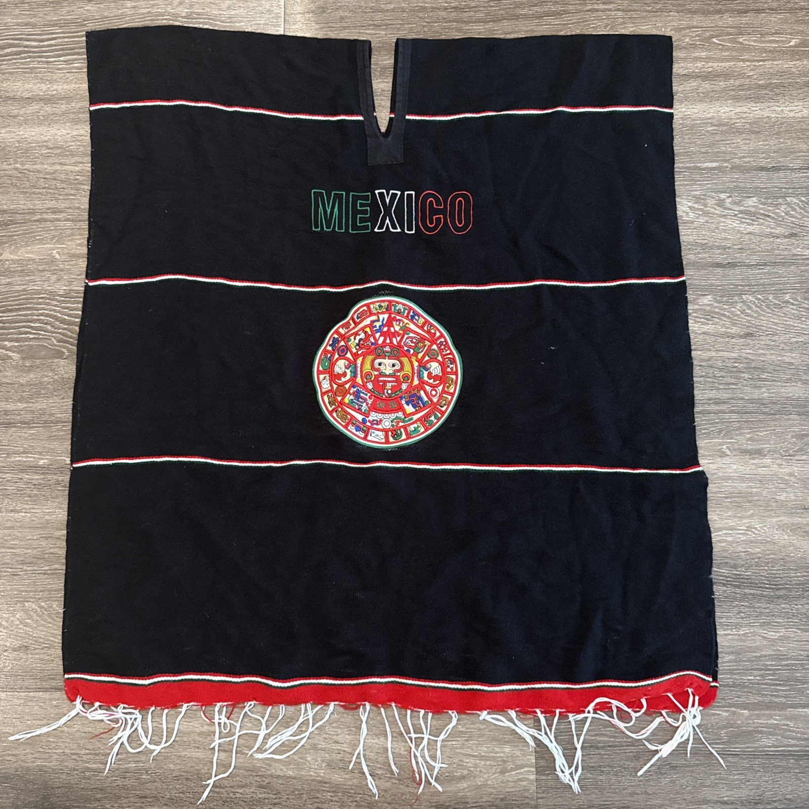 MEXICAN Unisex Adult One Size Mexican Zarape Serape Poncho Mexicano Escudo