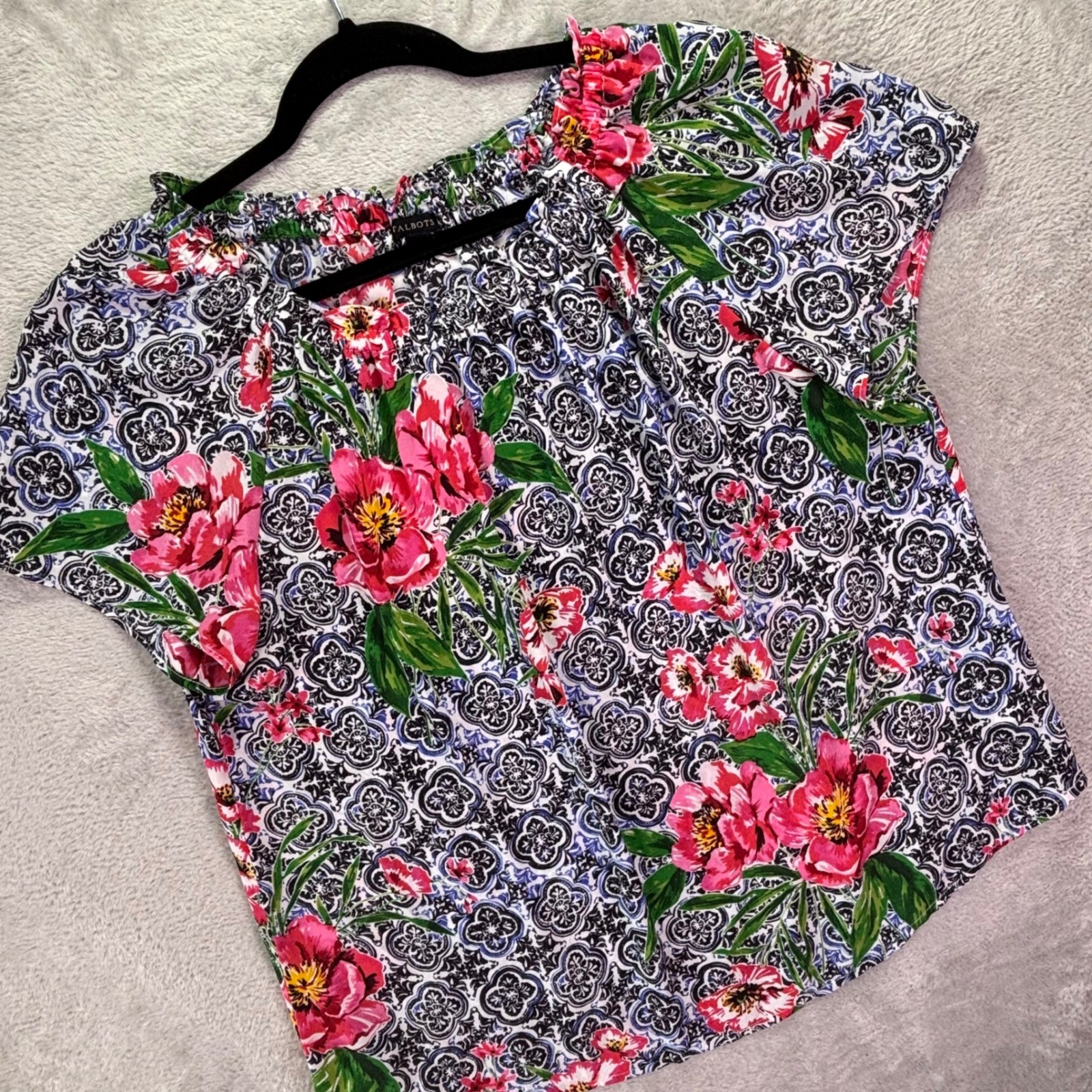 Talbots Women Blouse Sz L Blue Pink Floral Geometric Tile Print Smocked Neck Top