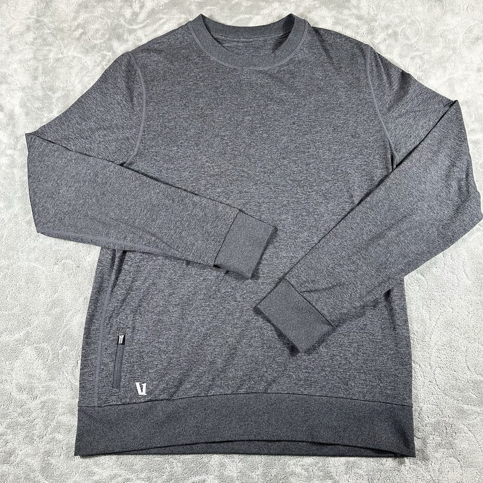 Vuori Ponto Performance Gray Long Sleeve Mens Medium Shirt Crew Neck Dreamknit