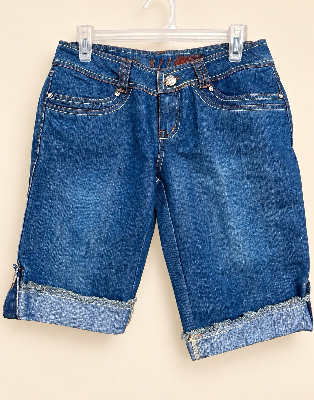 Women’s Blue Denim Bermuda Shorts Medium Wash Cuffed Hem 5-Pocket Button