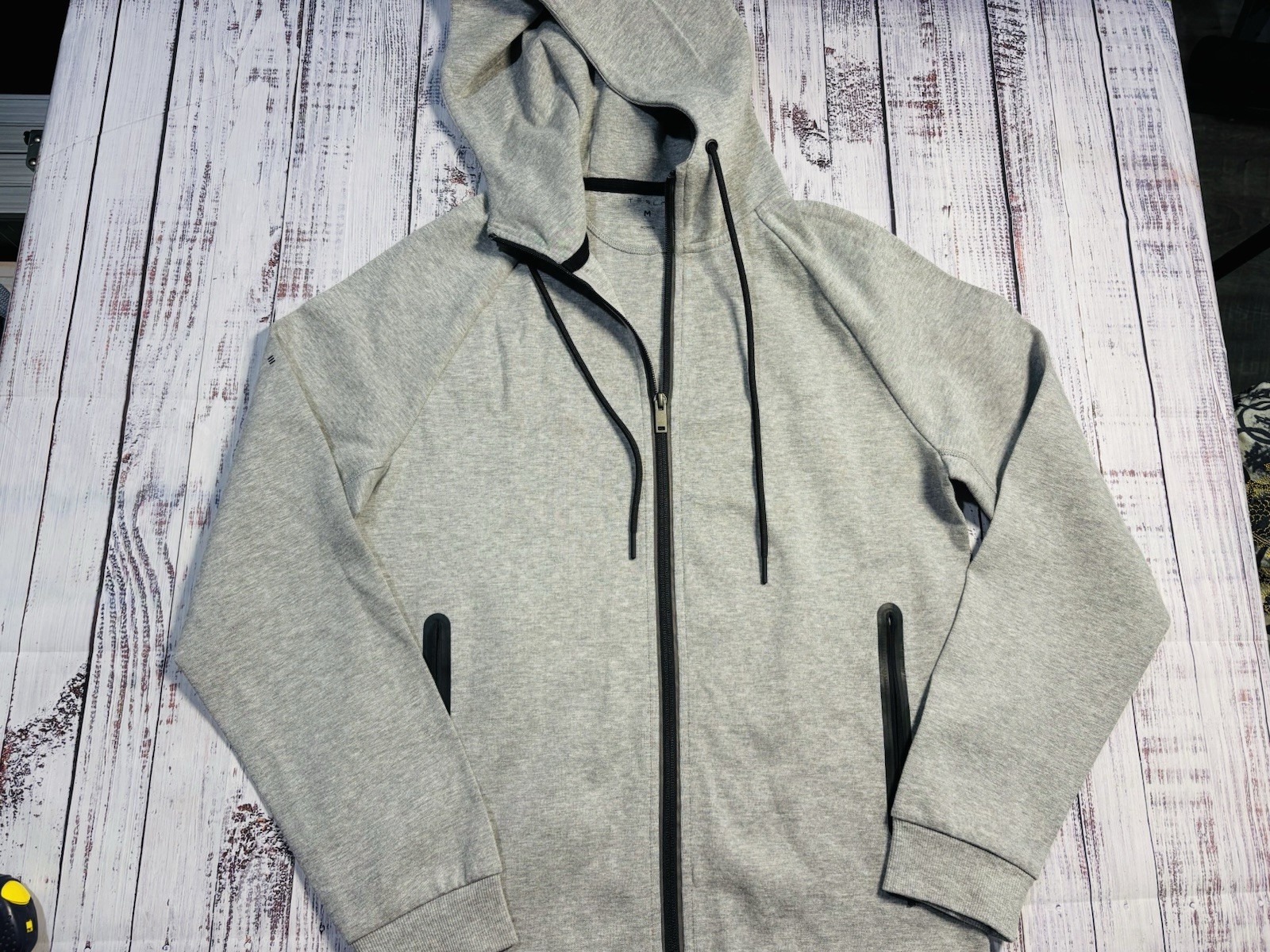 NEW Unisex Tesla Hoodie Sz M Athletic Full Zip 1047