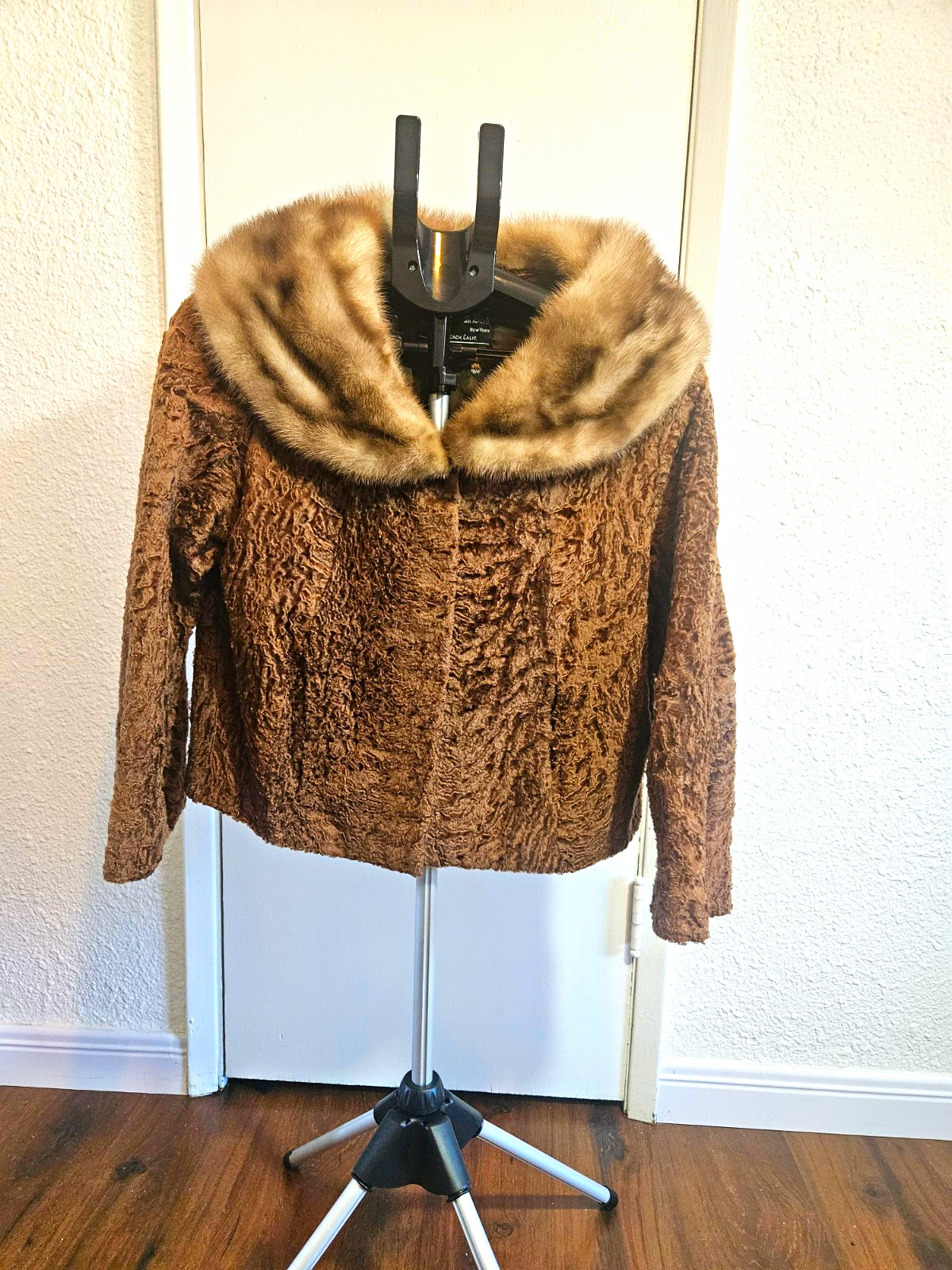Vtg 50s 60s Gibson’s Karakul Broadtail Fur Jacket Mink Collar Brown S