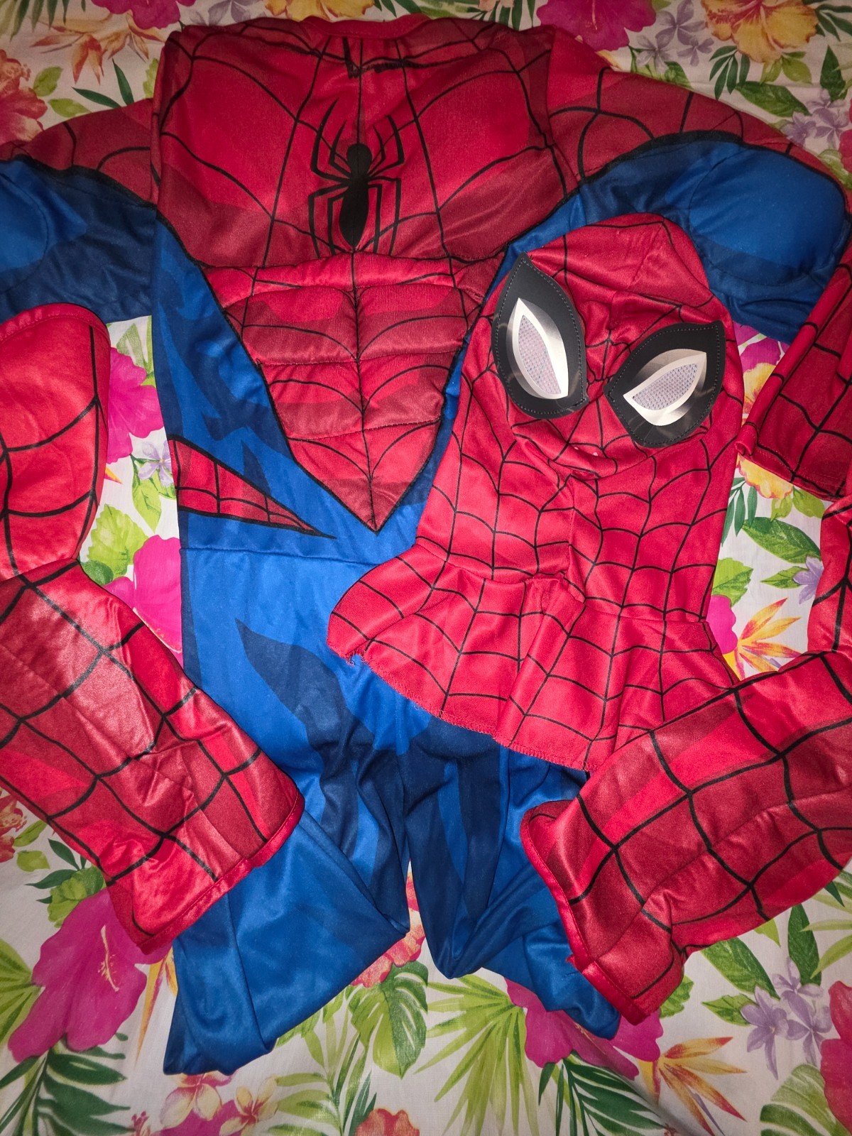 Marvel Spider-Man Kids Costume with Mask - Youth Medium (8) by Jazwares