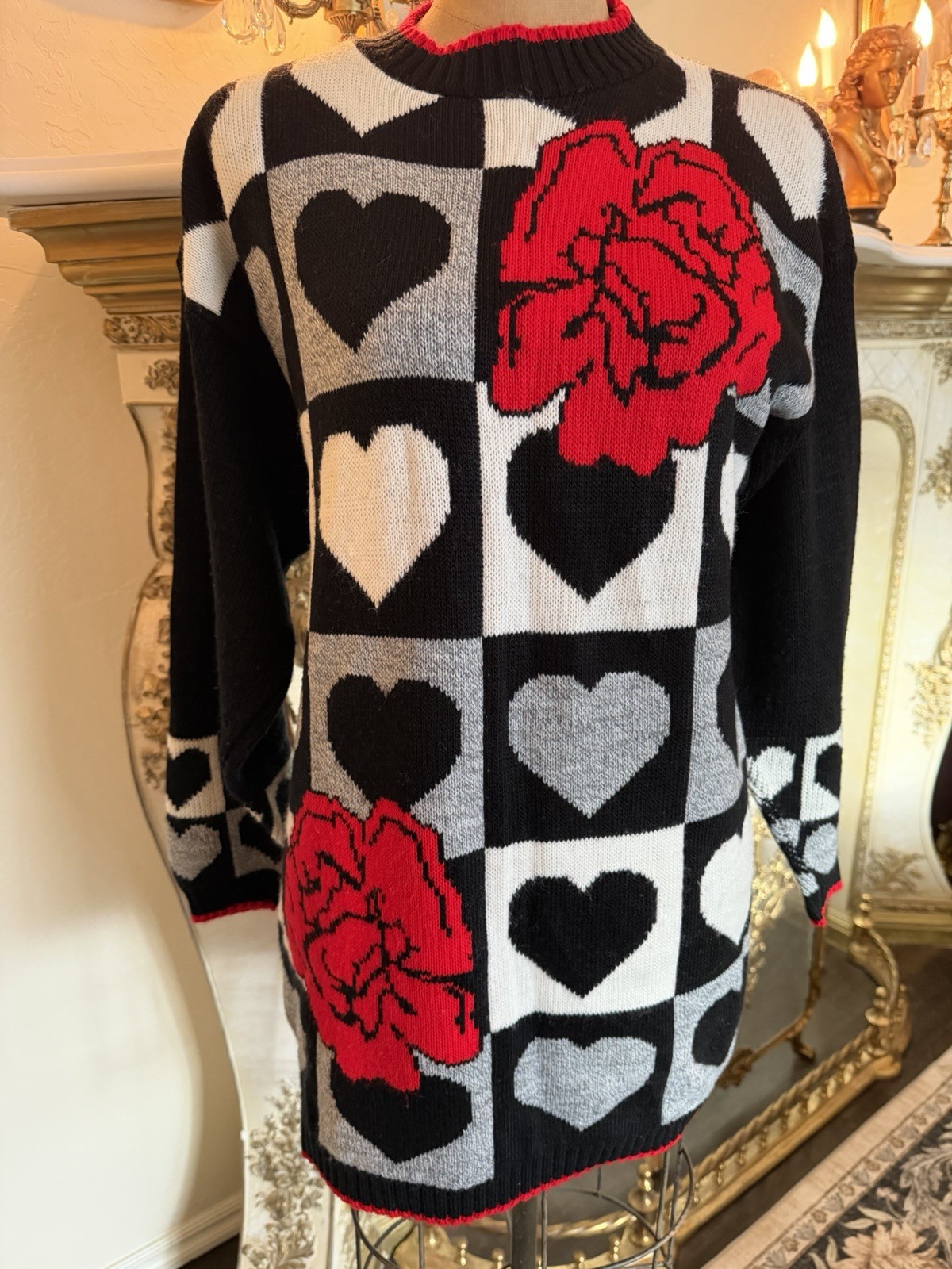 Women’s Vintage Traffic Jam Floral & Heart Sweater Large Maximalist Retro 80s 90