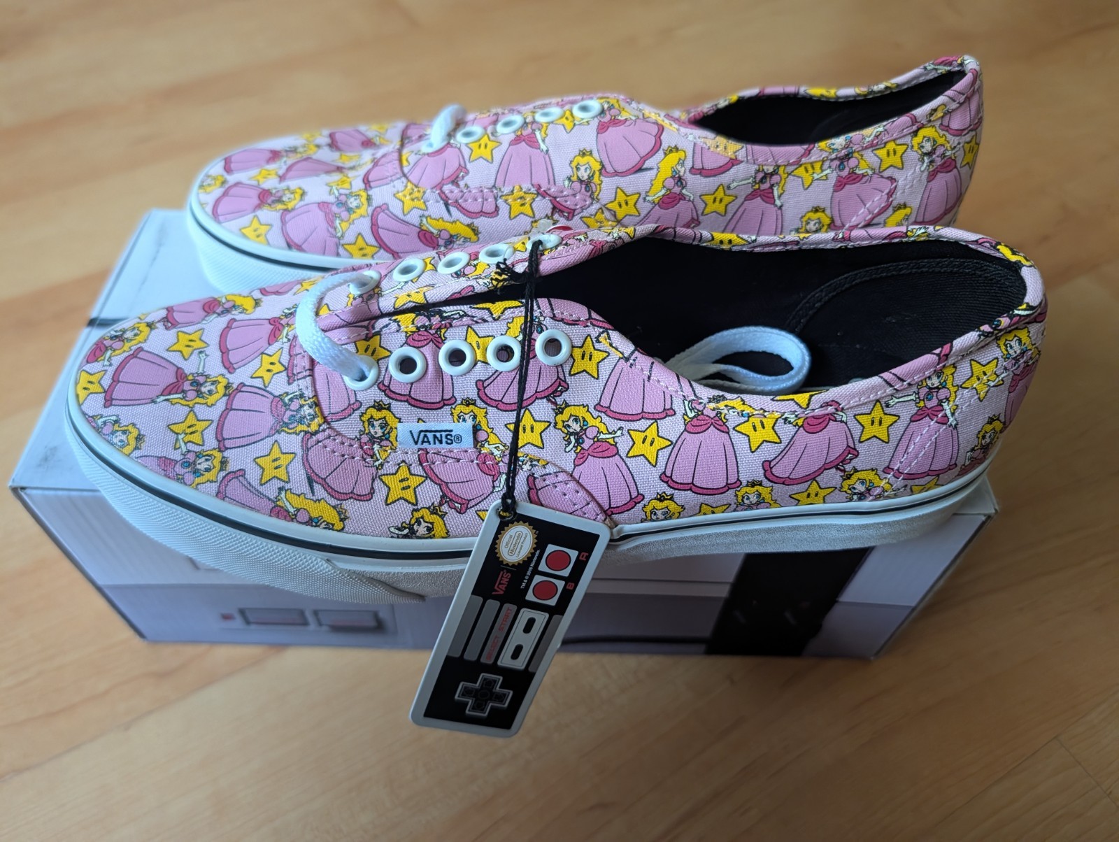 VANS Nintendo Princess Peach Pink Mario Collab Cosplay Authentic US Men\'s 9
