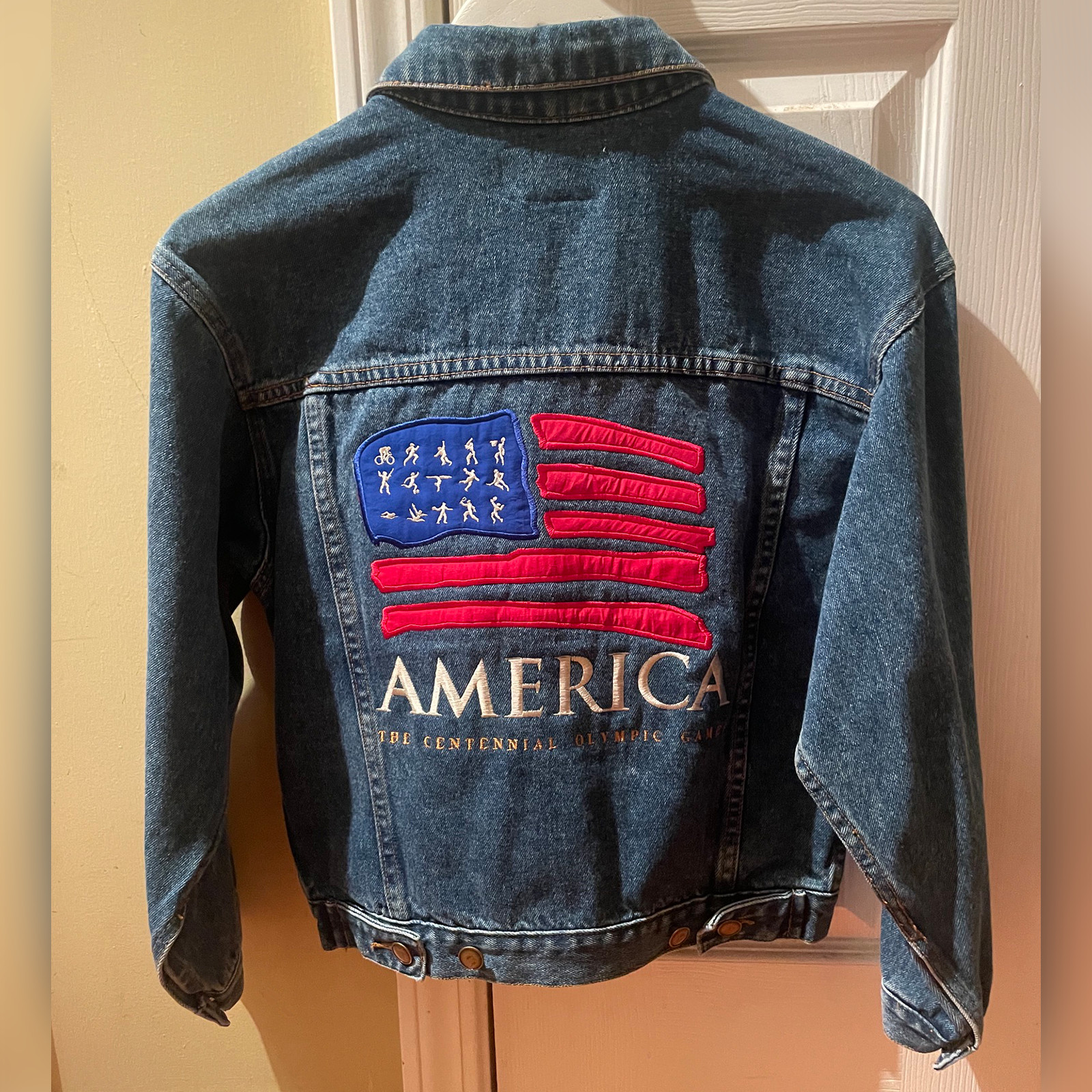 Vintage 96 Olympics American Flag embroidered jean jacket junior xl