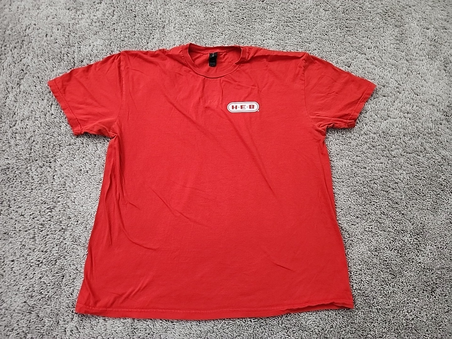 HEB Serving Texans Since 1905 T Shirt Mens XL Short Sleeve Gildan Red Employee