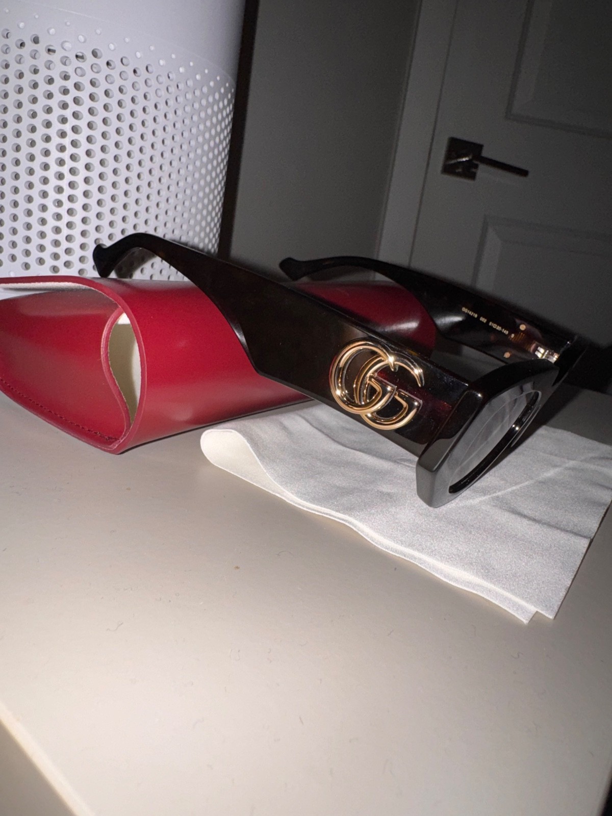 Authentic Gucci GG1421S 002 Dark Havana GG Logo Sunglasses (With Case 