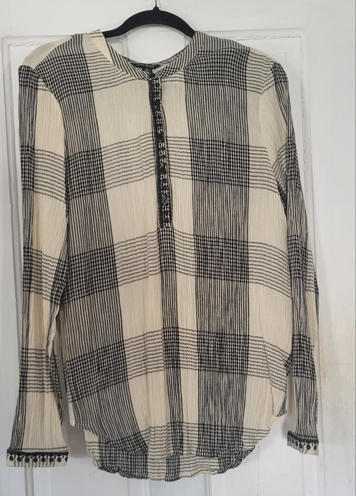 Lucky Brand Embroidered Top shirt blouse boho NWOT 