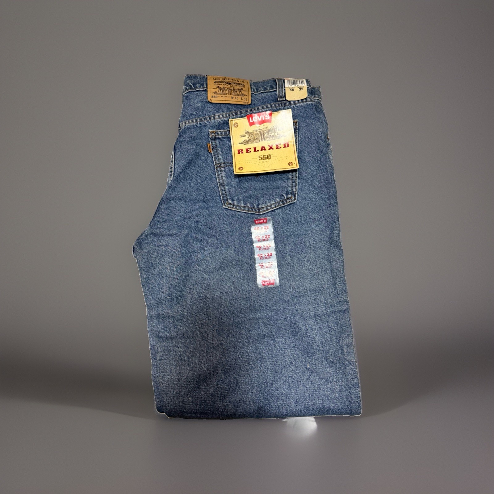 Levi\'s 550 Relaxed Fit Stretch Jeans Men\'s Size 40x32 Blue Medium Wash Denim NWT