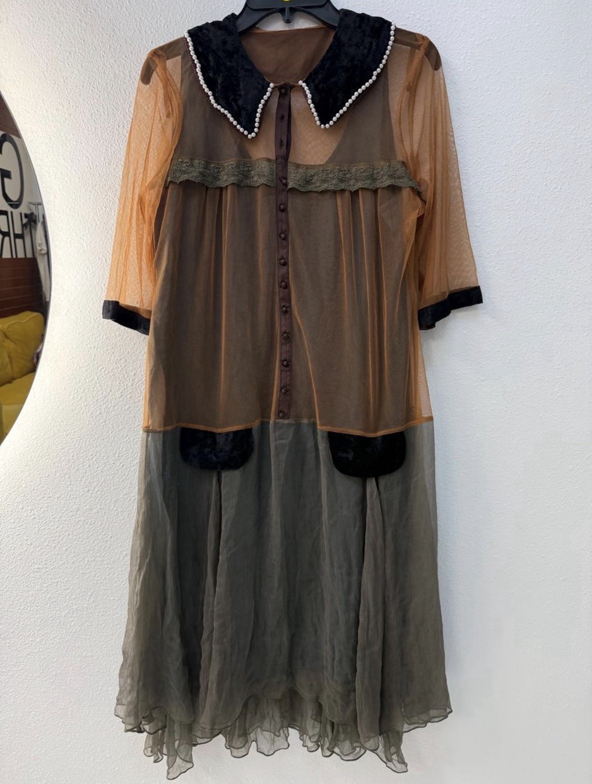 Age of Love by Nataya Elegant Sheer Tan and green dress with black trim Sz L