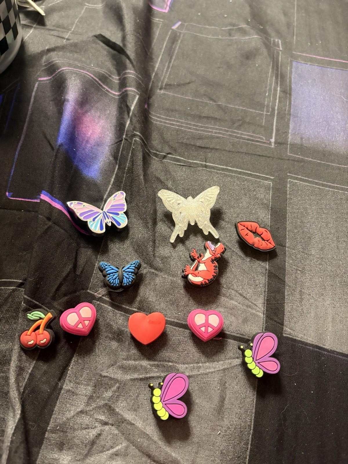 jibbitz crocs shoe charms