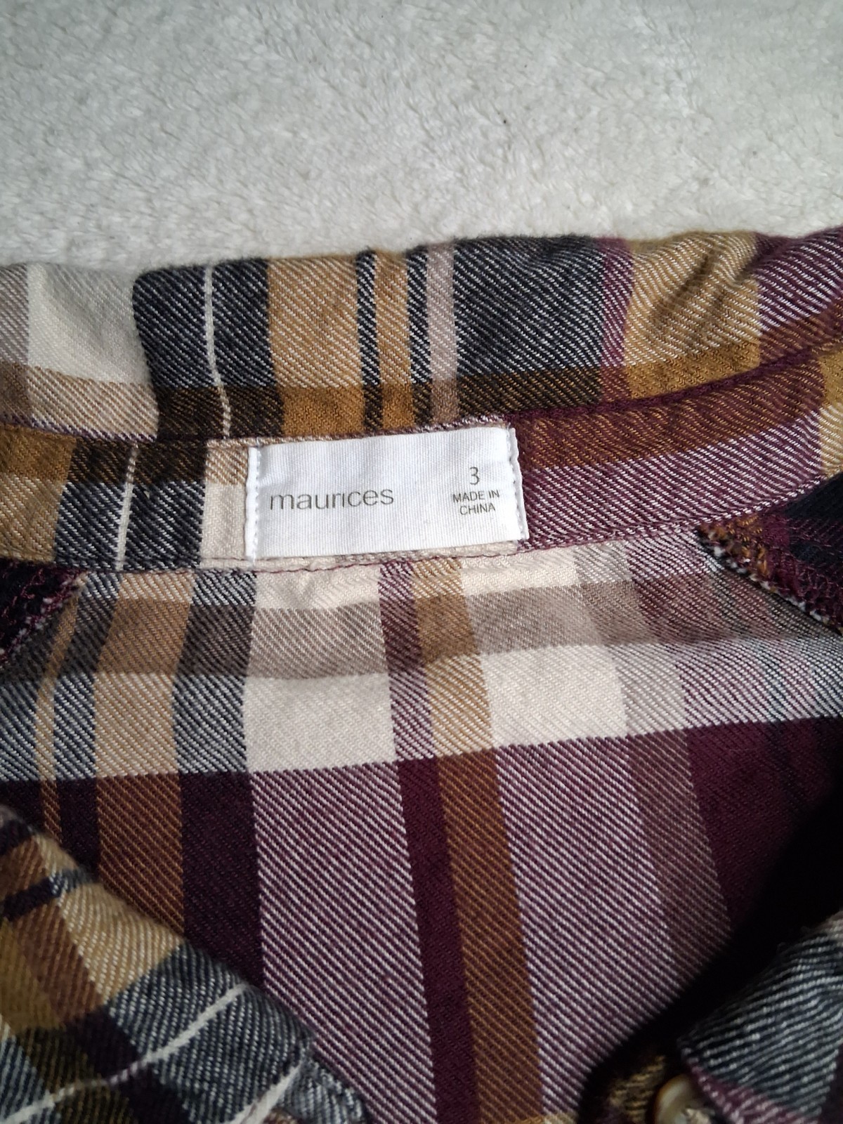 Women\'s Button Down Plaid Flannel Long Sleeve Maurices Number 3