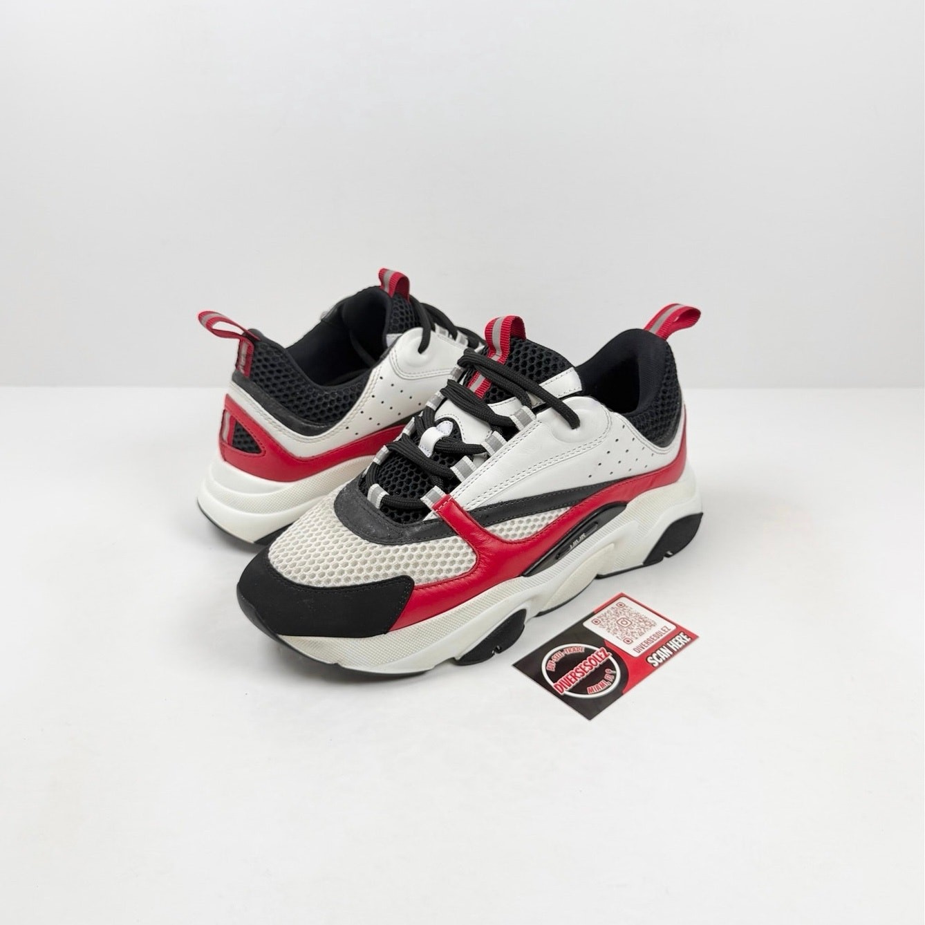Size 41EU/8US - Dior B22 White Red