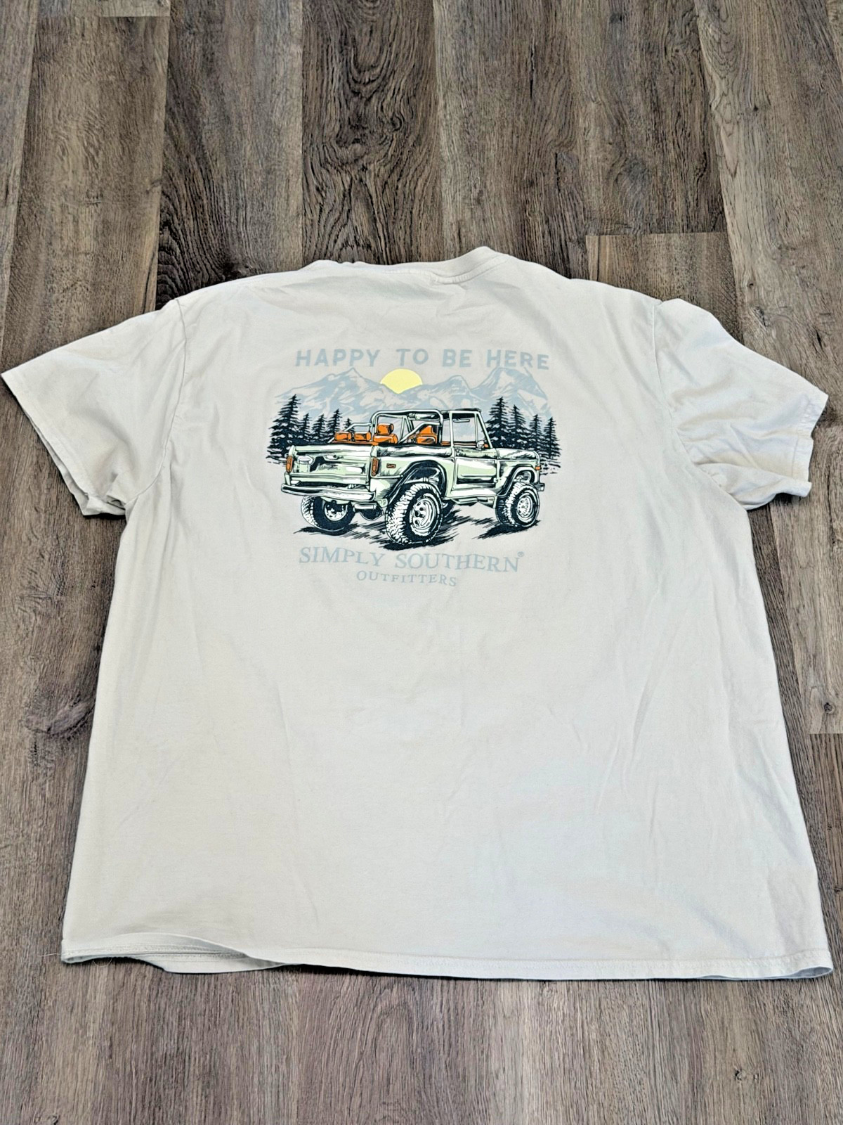 SIMPLY SOUTHERN SHIRT MENS XLARGE GRAY HAPPY TO BE HERE TRUCK 4X4 GRAPHIC TEE