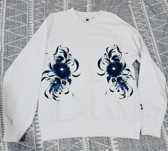 RARE NWT BTS Pop-Up Shop MOTS Black Swan SweatshirtVer 01M. SZ:L C:White. NOW$79