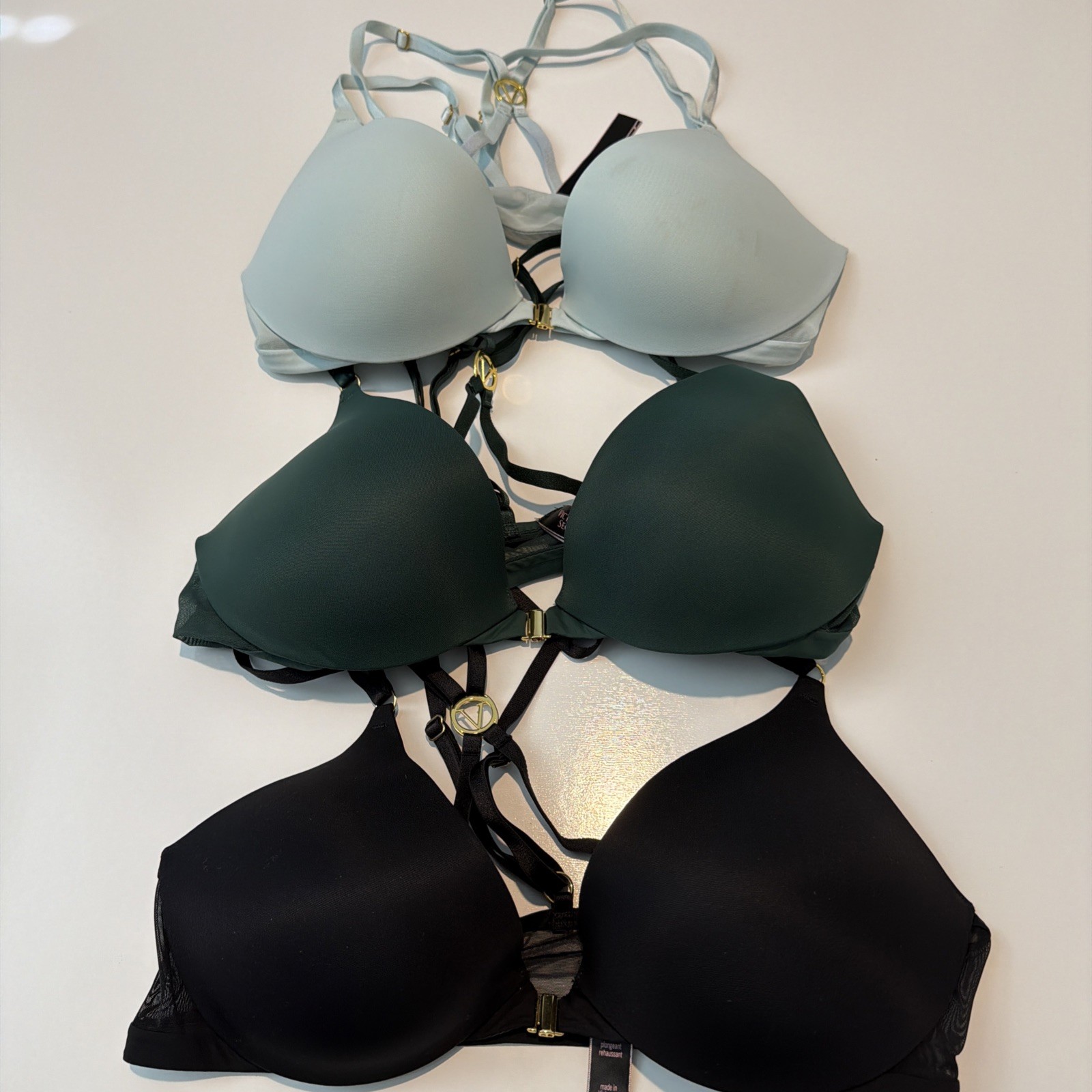 Victoria\'s Secret Very Sexy Uplift Plunge Set Of 3 34c