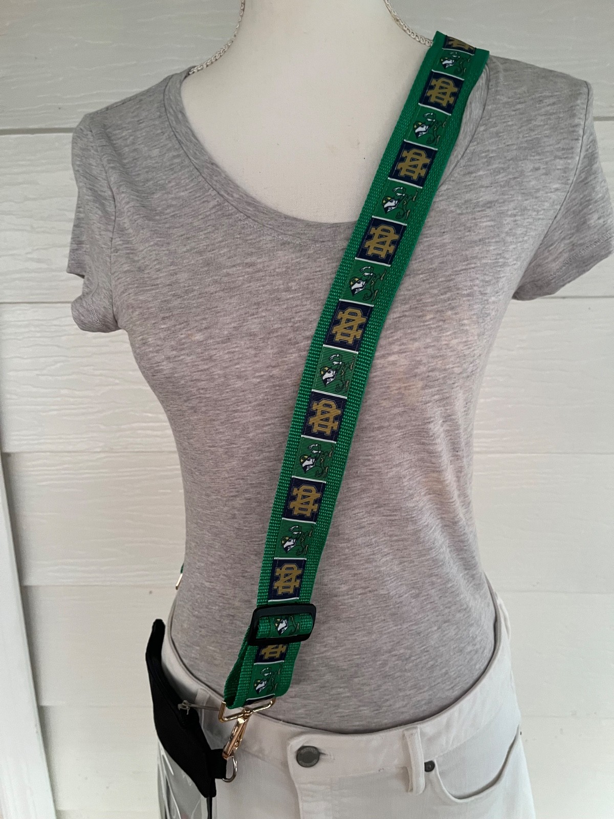 Notre Dame Purse Strap 46\