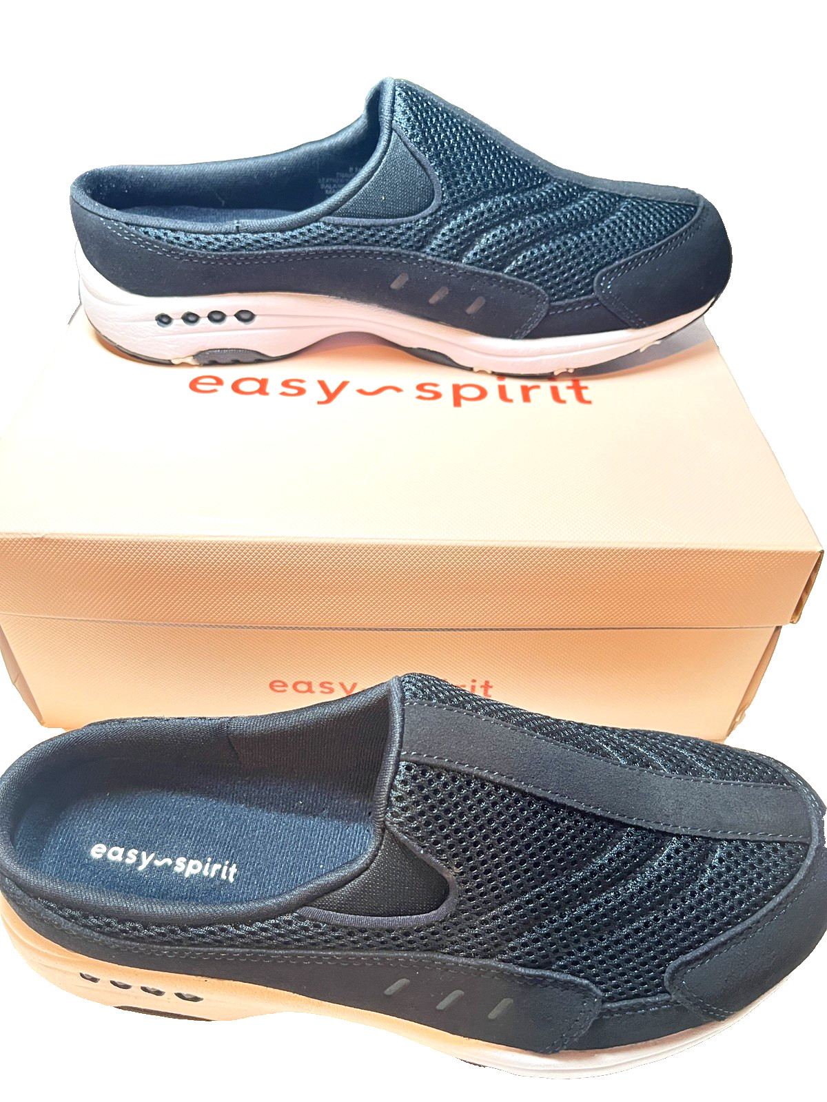 Easy Spirit TravelTime Slip-On Clog Black Walking Shoe Comfort -8M NWB.