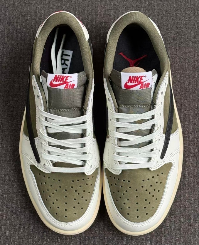US Travis Scott x Jordan Air Jordan 1 Low OG 